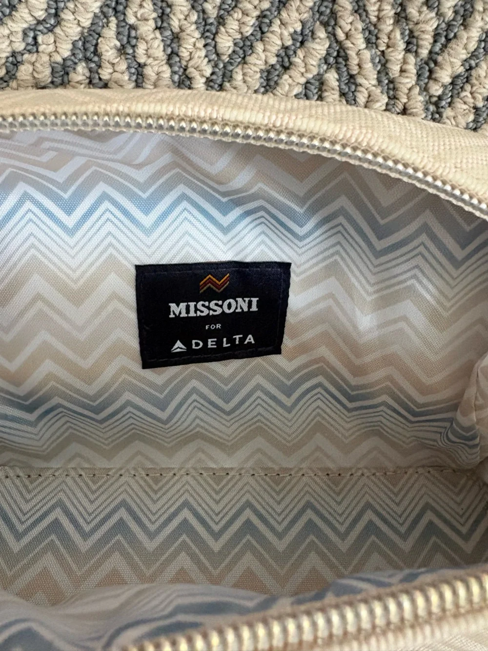 Missoni Women's Navy and Cream Zip Cosmetic Pouches